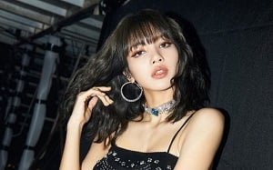 Vídeo Hot Scene Lisa Black Pink em situação sexual