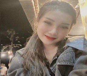 Vuong Kim Ngan é uma garota linda, fofa e boa de 18 anos ou mais